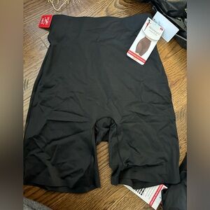 Skinny girl shape wear